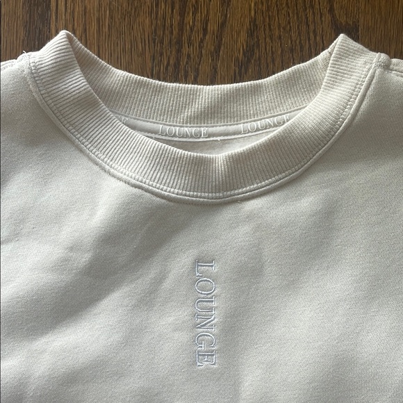 Lounge Brand Crewneck Sweatshirt - Picture 1 of 4